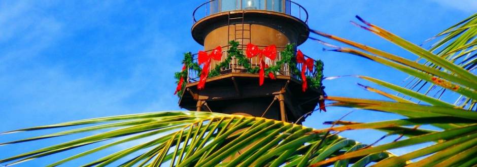 Sanibel Lighthouse decorated for christmas