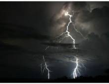 Sanibel Lightning 